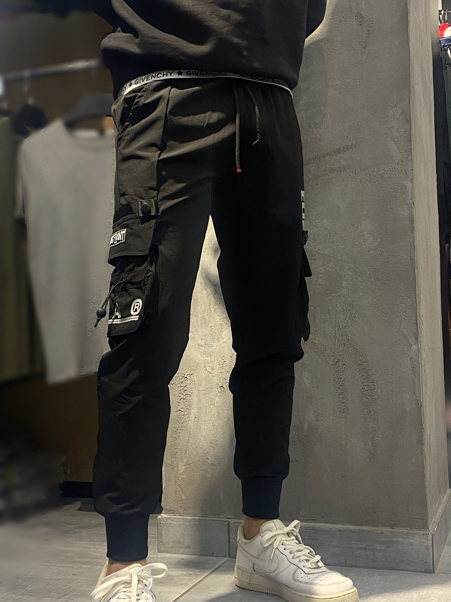ΠΑΝΤΕΛΟΝΙ CARGO “THE FRONT“
