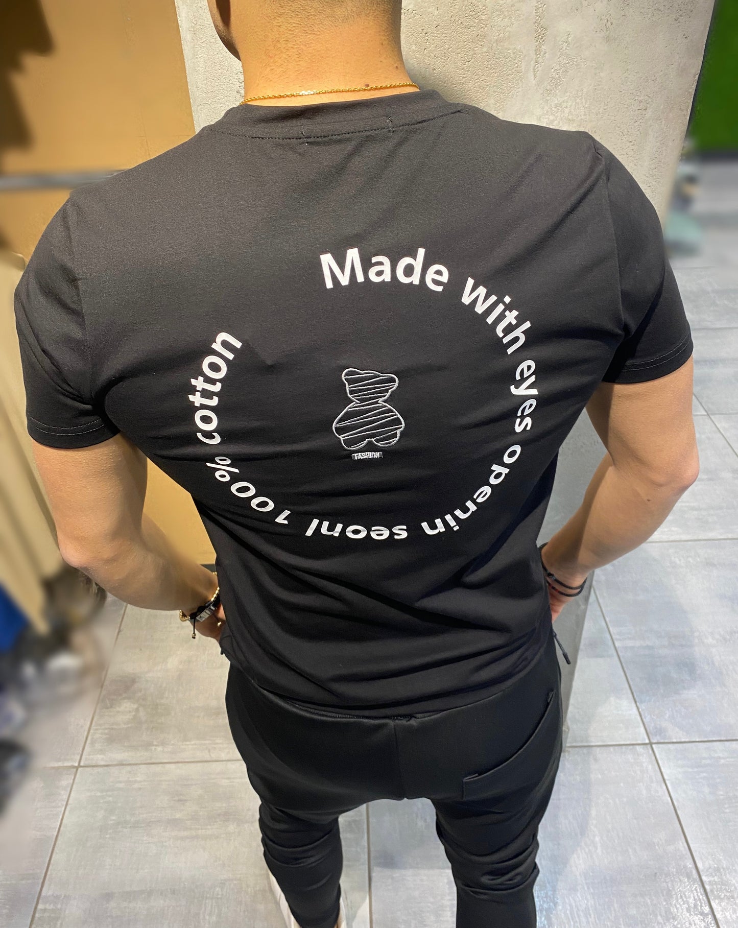T-SHIRT BLACK ''TEDDY''