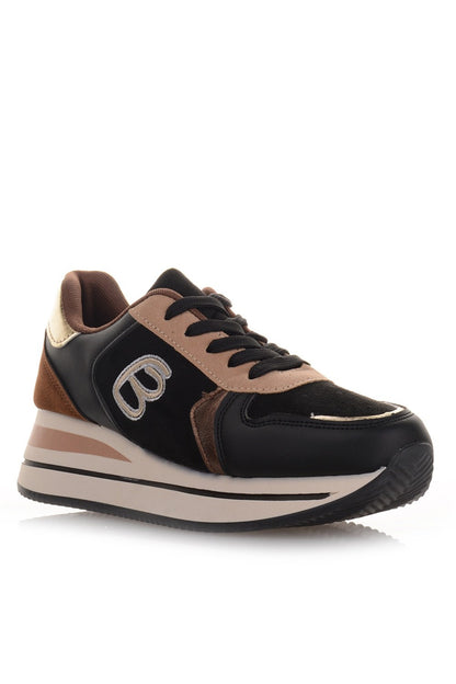 Γυναικεία Μαύρα Sneakers με λεπτομέρειες