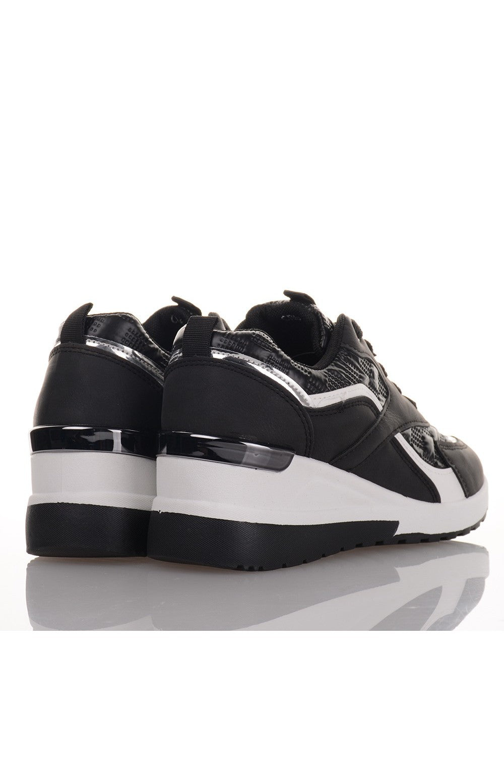 Μαύρα Sneakers με υπερυψωμένη σόλα