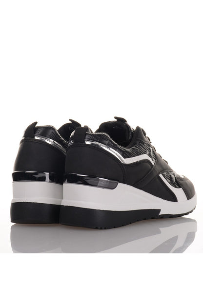 Μαύρα Sneakers με υπερυψωμένη σόλα
