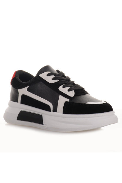 Μαύρα Γυναικεία Sneakers με άσπρες λεπτομέρειες