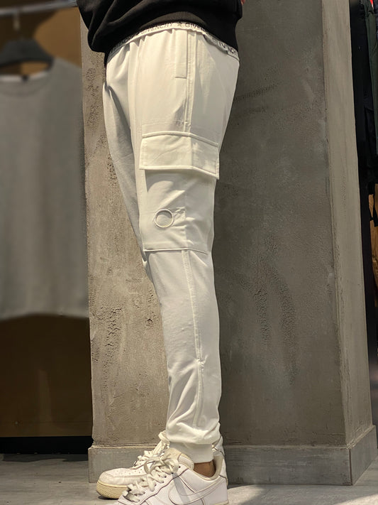 ΦΟΡΜΑ CARGO “WHITE“