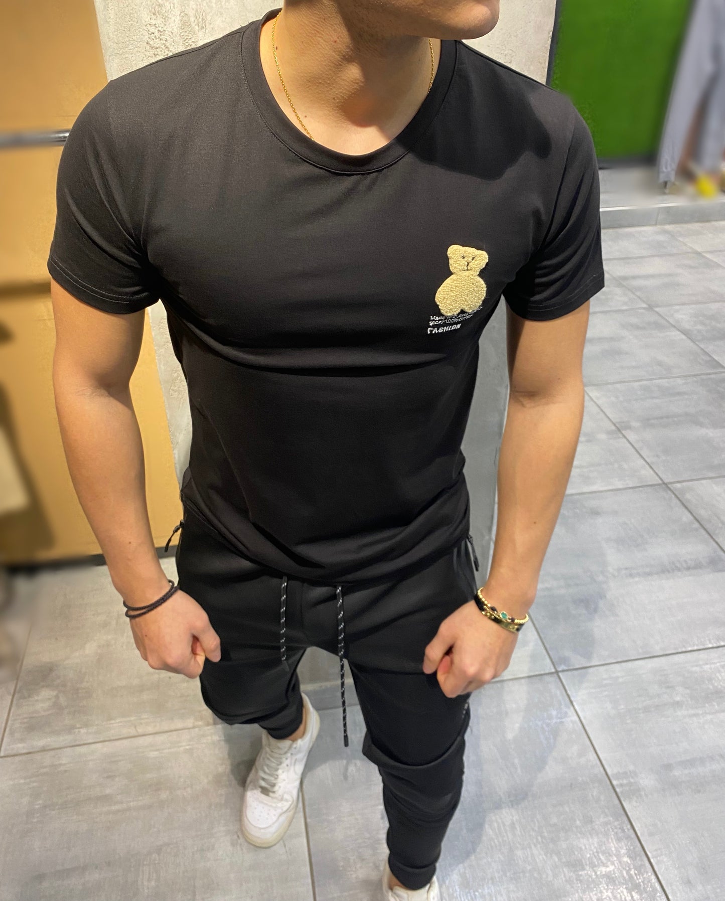 T-SHIRT BLACK ''TEDDY''